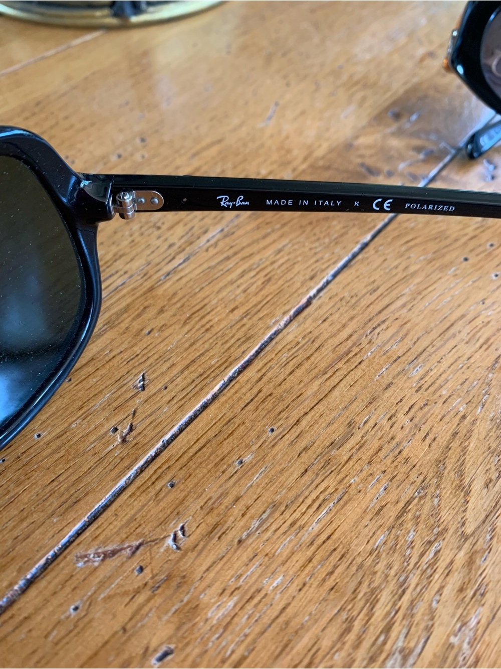 Ray-Ban Black Aviator Sunglasses - Picture 4 of 6